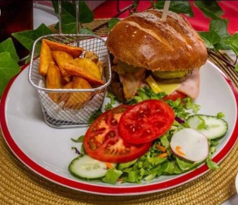 Hamburguesa de la casa